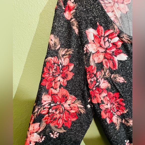 Blouse (Maurice’s) - Picture 2 of 3